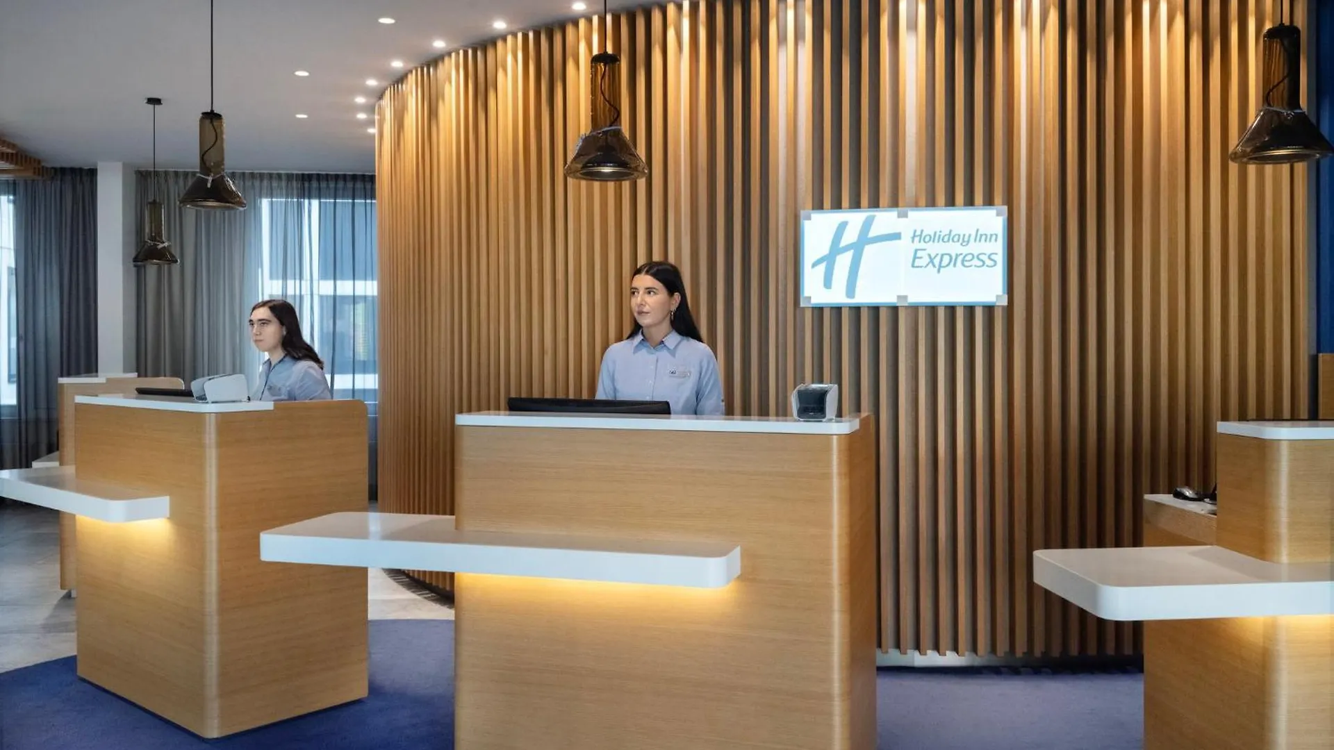 Holiday Inn Express Munich City West By Ihg Hotel