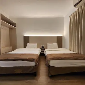 ** Hotel International Airport United Arab Emirates