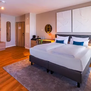 Ramada Encore By Wyndham Messe Munique