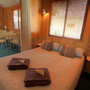  Holiday park Top Of The Town Tourist Park Australia